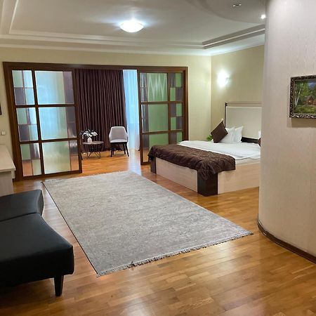 Apart Hotel Keremet Almaty Exterior foto