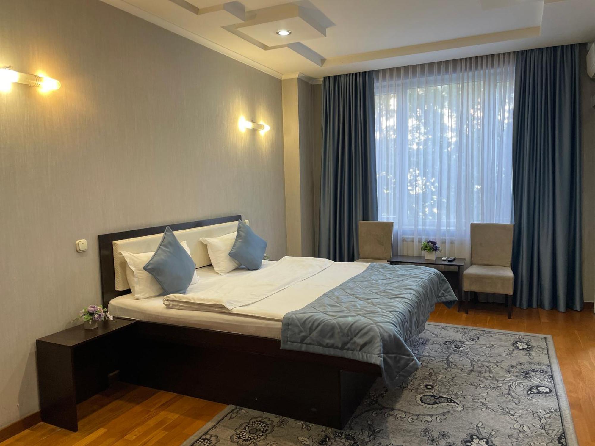 Apart Hotel Keremet Almaty Exterior foto