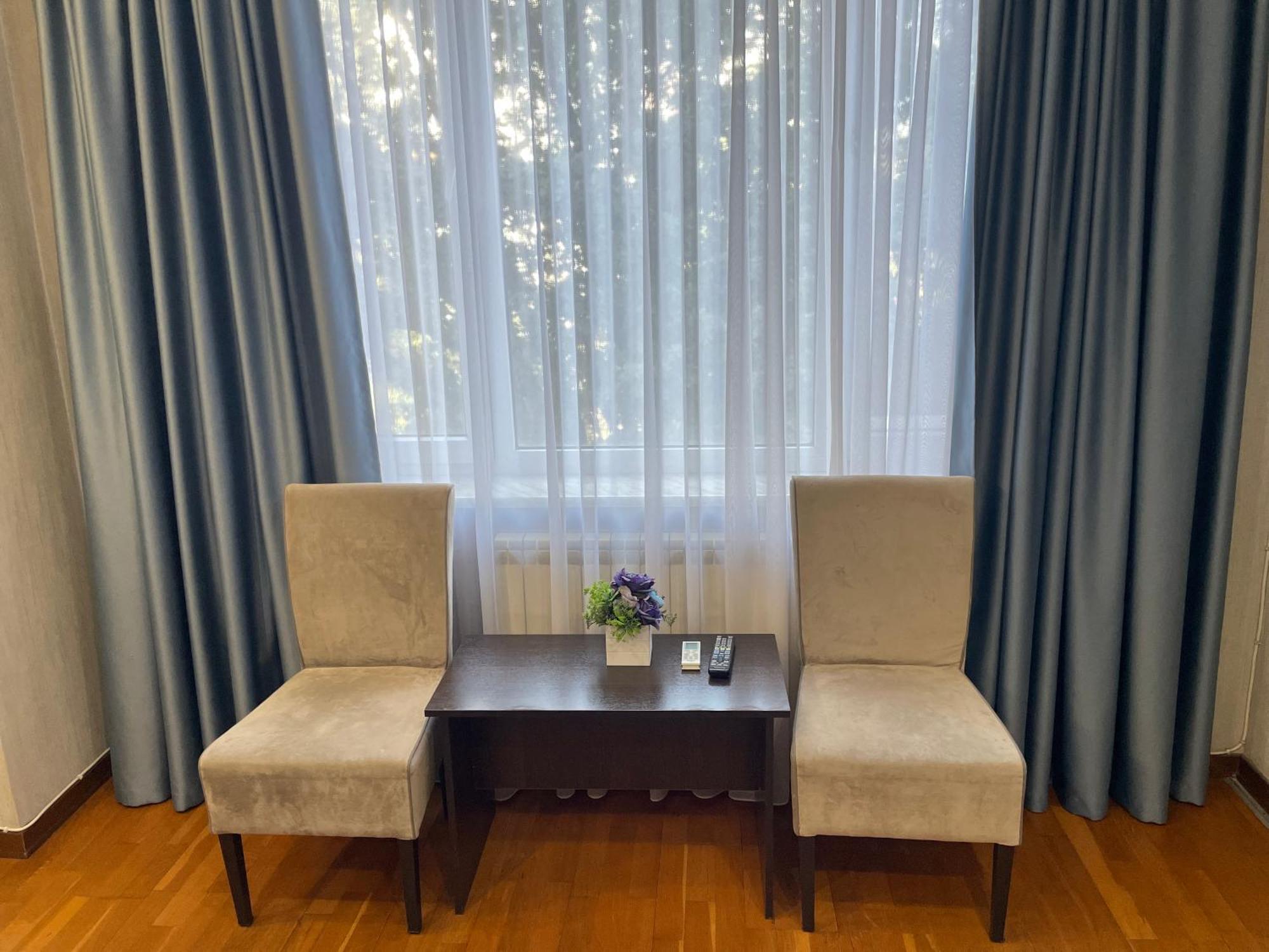 Apart Hotel Keremet Almaty Exterior foto